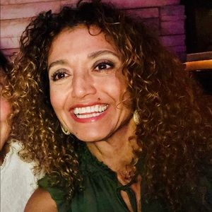 Meet your Posher, Rocio